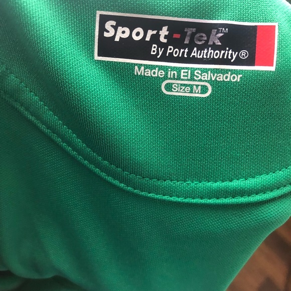 T shirt - Picture 3 of 5